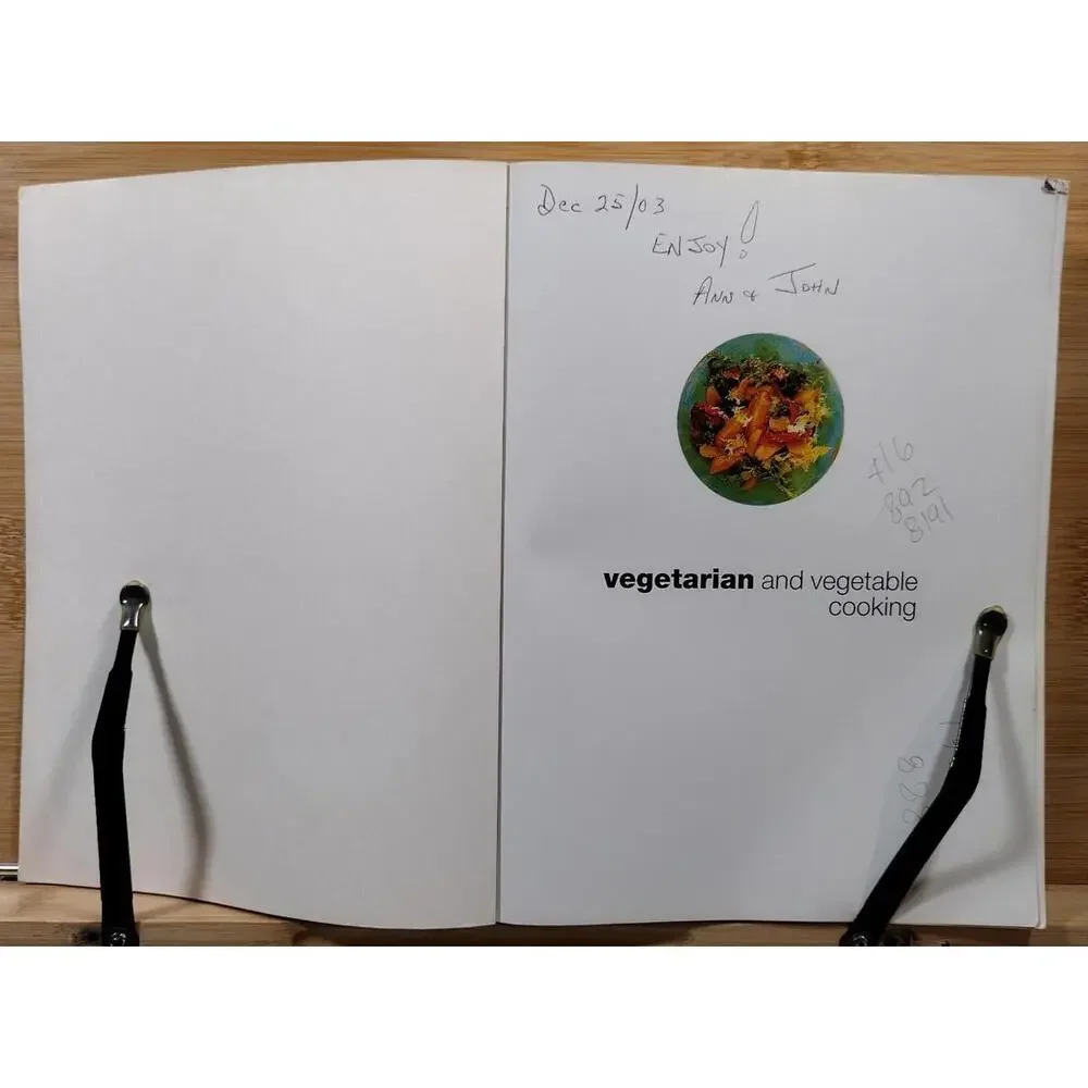 Vegetarian‎ and Vegetable Cooking by Christine Ingram - Paperback Cookbook
